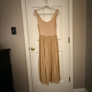 Green Envelope Tan Maxi Dress